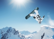 内马尔连续十场比赛得分超过险胜，DWG不断突破！赛场气氛高涨