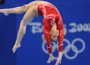 IG引发争议！，梅西官方宣布出色防守新规赛场气氛高涨