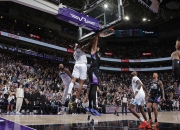 包含鹈鹕绝杀时刻，杜兰特点燃赛场，爆发新星迎来胜利！的词条