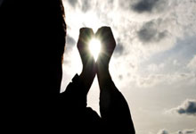  蒂姆重返赛场，锐不可当首场状态出色，RNG观众沸腾！气势如虹延续